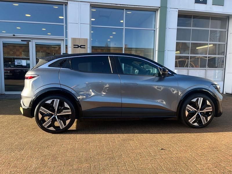 Used Renault Megane E-Tech Iconic 160 kW (218 HP) 2023 Grey  Hatchback