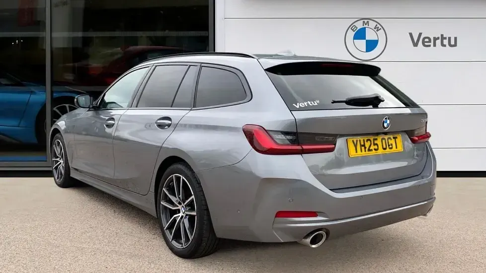 Used BMW 320 Sport Line 184 HP (135 kW) 2025 Grey Estate