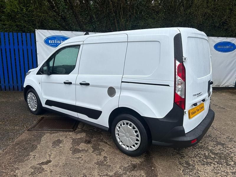 Usado Ford Transit Connect 75 HP (55 kW) 2023 Branco Monovolume