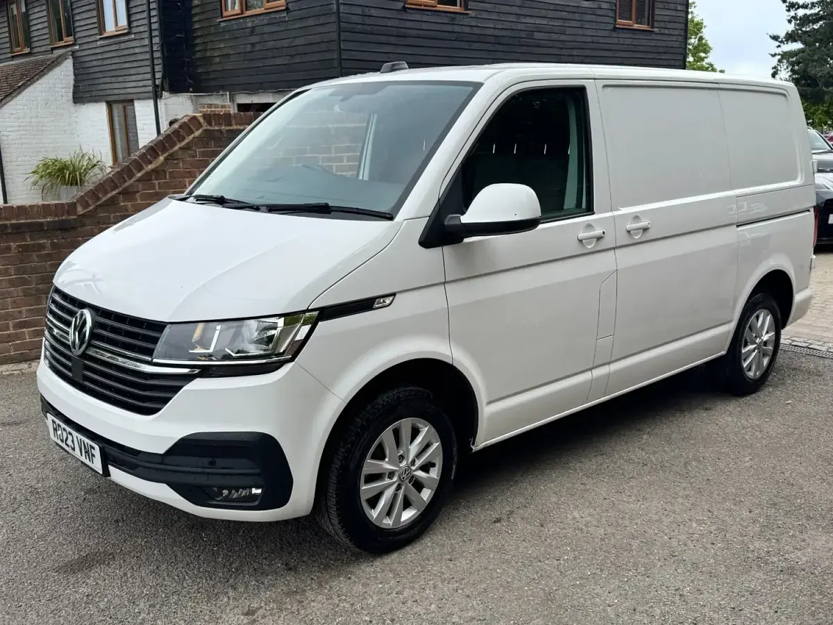 Second-hand VW Transporter Highline 2023 Alb Van