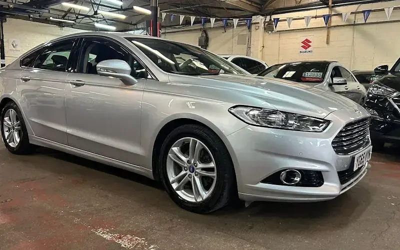 Used Ford Mondeo Titanium 150 HP (110 kW) 2017 Hatchback
