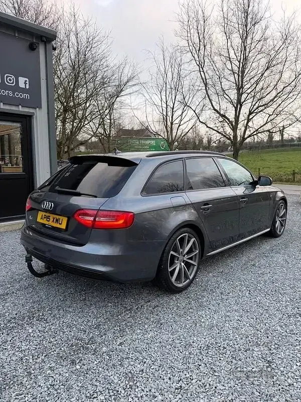 Used Audi A4 Black Edition 190 HP (139 kW) 2015 Grey Estate