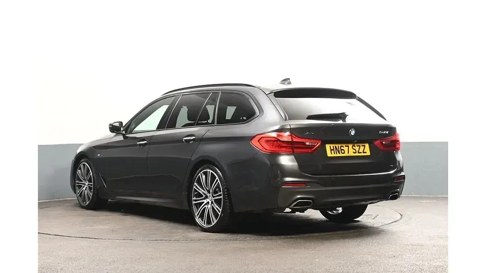 Used BMW 540 M Sport 335 HP (246 kW) 2018 Grey Estate