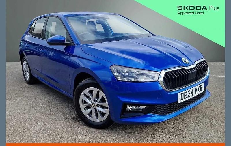 Used Skoda Fabia Comfort 94 HP (69 kW) 2024 Race blue metallic Hatchback