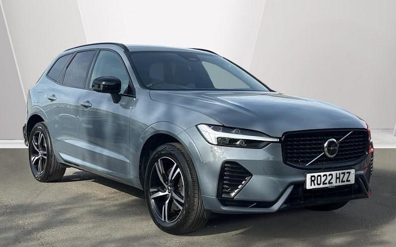 Used Volvo XC60 R-Design 250 HP (183 kW) 2021 SUV