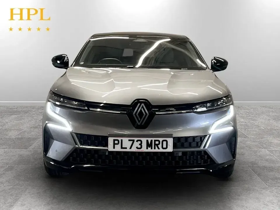 Used Renault Megane E-Tech Techno 161 kW (220 HP) 2023 Grey Hatchback