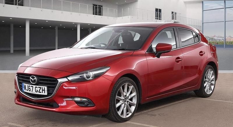 Used Mazda 3 Inclusive 120 HP (88 kW) 2017 Red Hatchback