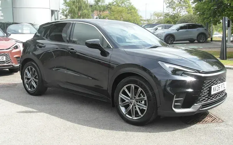 Used Lexus LBX 136 HP (100 kW) 2026 SUV