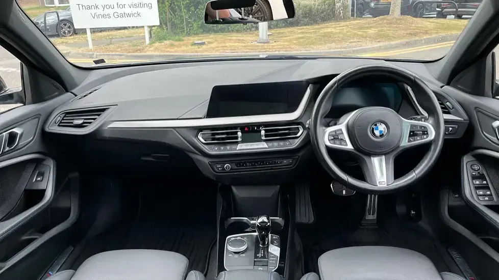 Used BMW 118 M Sport 134 HP (98 kW) 2023 Grey