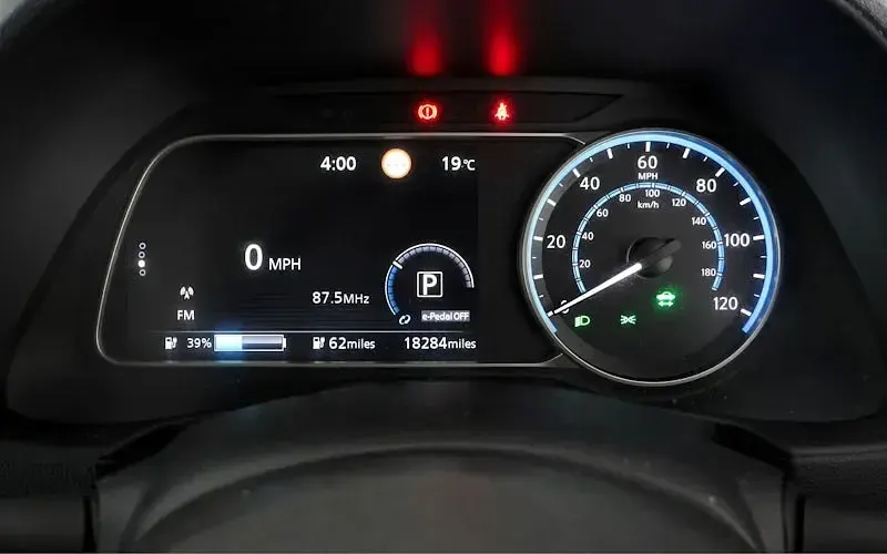 Used Nissan Leaf Acenta 110 kW (150 HP) 2023 Black Hatchback