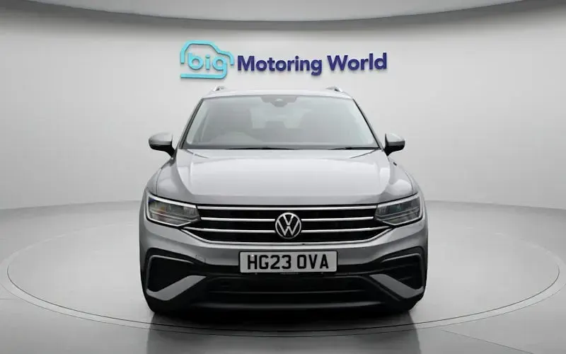 Used VW Tiguan Allspace Life 150 HP (110 kW) 2023 Silver SUV