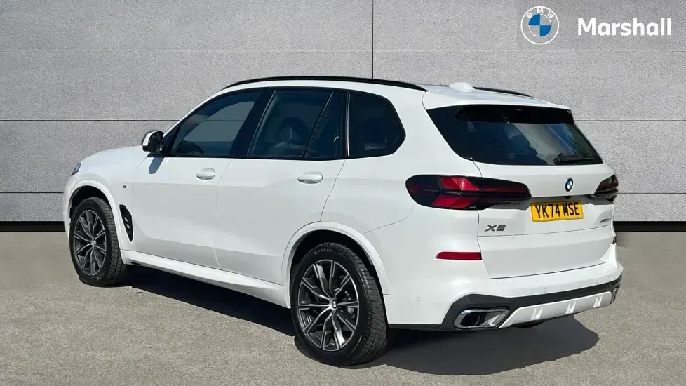 Used BMW X5 M Sport 294 HP (216 kW) 2025 White SUV