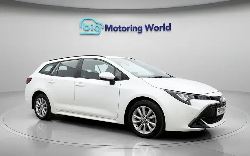 Used Toyota Corolla 140 HP (102 kW) 2026 Estate