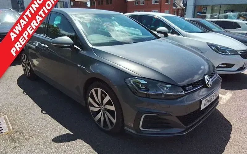 Używany VW Golf VII Advance 204 KM (150 kW) 2020 Hatchback