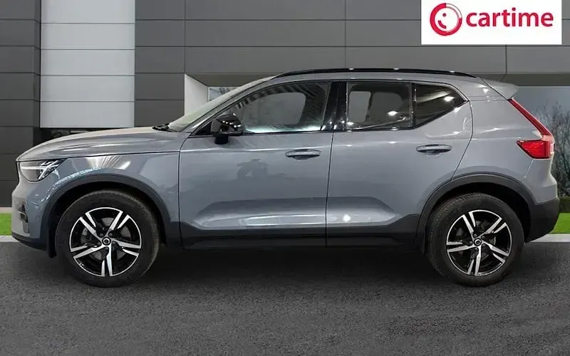Used Volvo XC40 Plus 163 HP (119 kW) 2026 SUV
