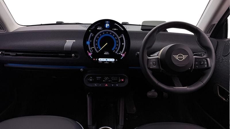 Used Mini Cooper Hatch 133 kW (181 HP) 2024 White Hatchback