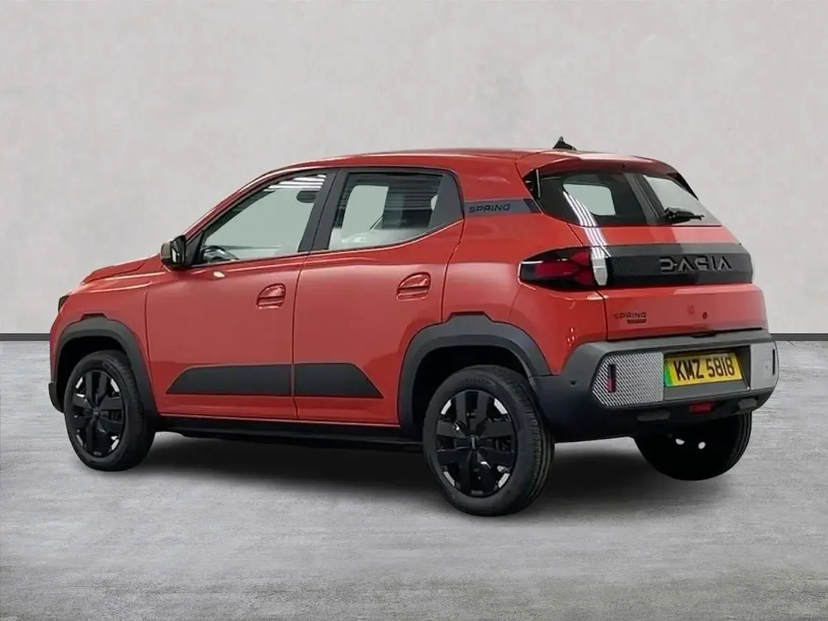 New Dacia Spring Extreme 75 kW (102 HP) 2026 Red Hatchback