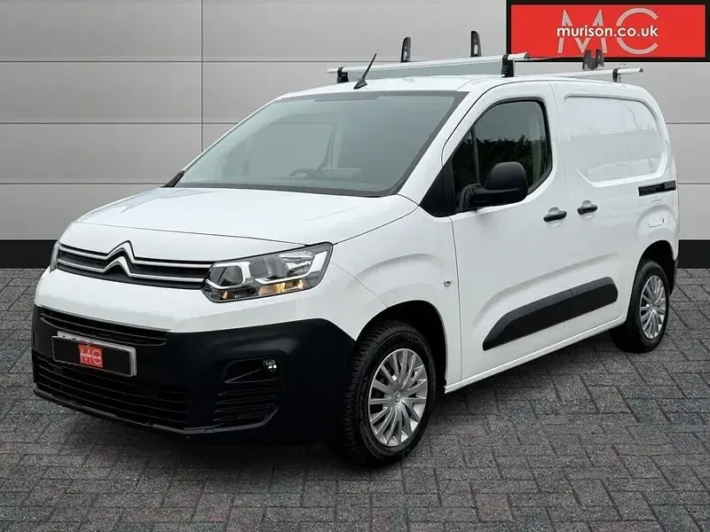 Used Citroën Berlingo 75 HP (55 kW) 2020 White MPV