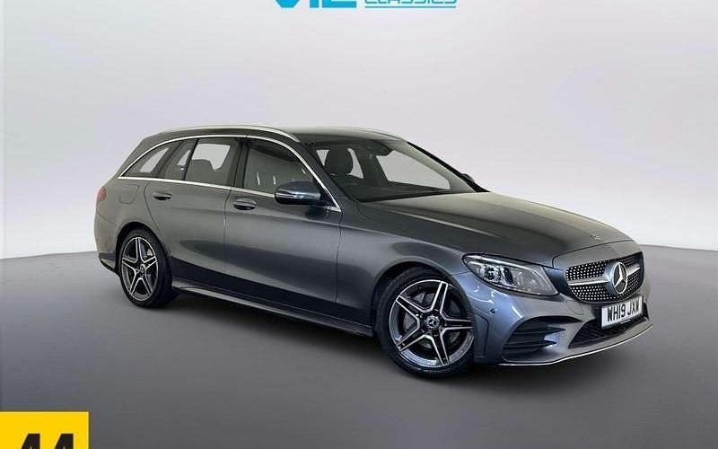Used Mercedes C220 AMG Line Premium 194 HP (142 kW) 2019 Grey Estate