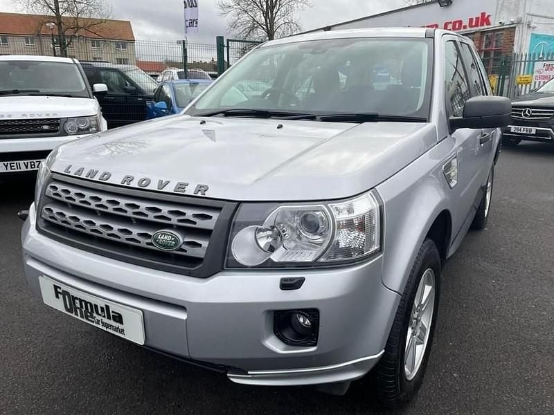 Used Land Rover Freelander 2 150 HP (110 kW) 2012 Silver SUV