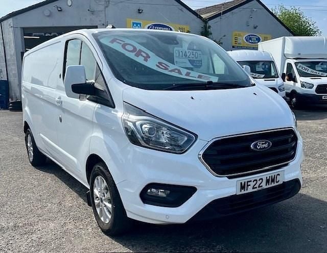 White Used 2022 Ford Transit Custom Limited Van | £13,770 (Good price) - Image 1/4