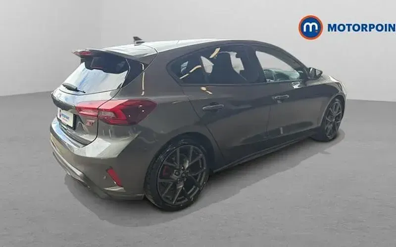 Used Ford Focus ST 280 HP (205 kW) 2023 Grey Hatchback