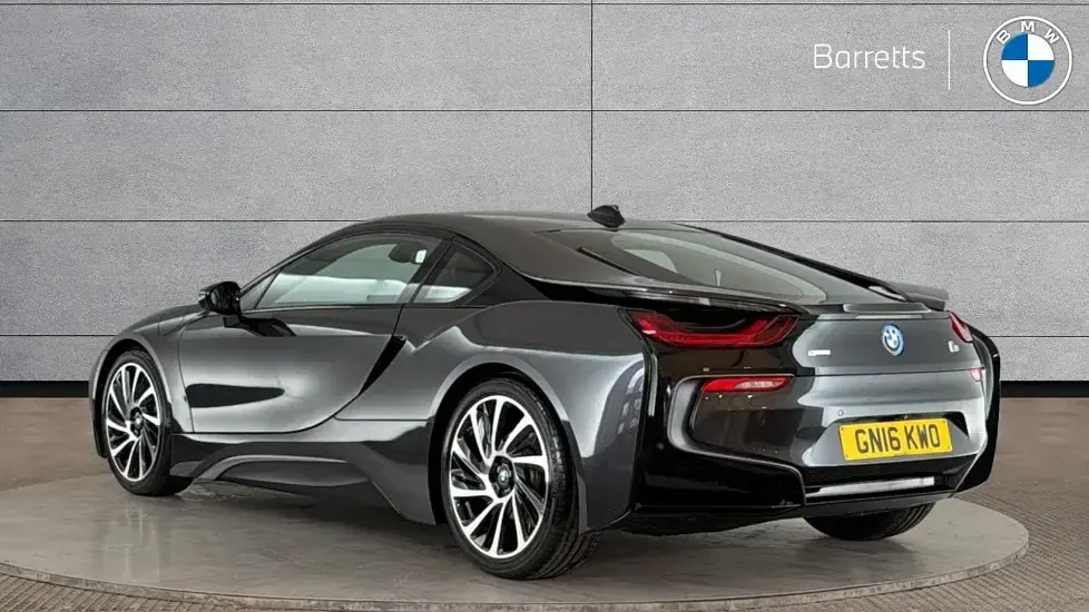 Used BMW i8 357 HP (262 kW) 2016 Grey Coupe