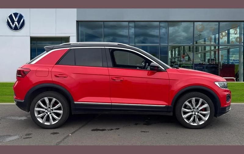 Used VW T-Roc SEL 150 HP (110 kW) 2018 Red SUV