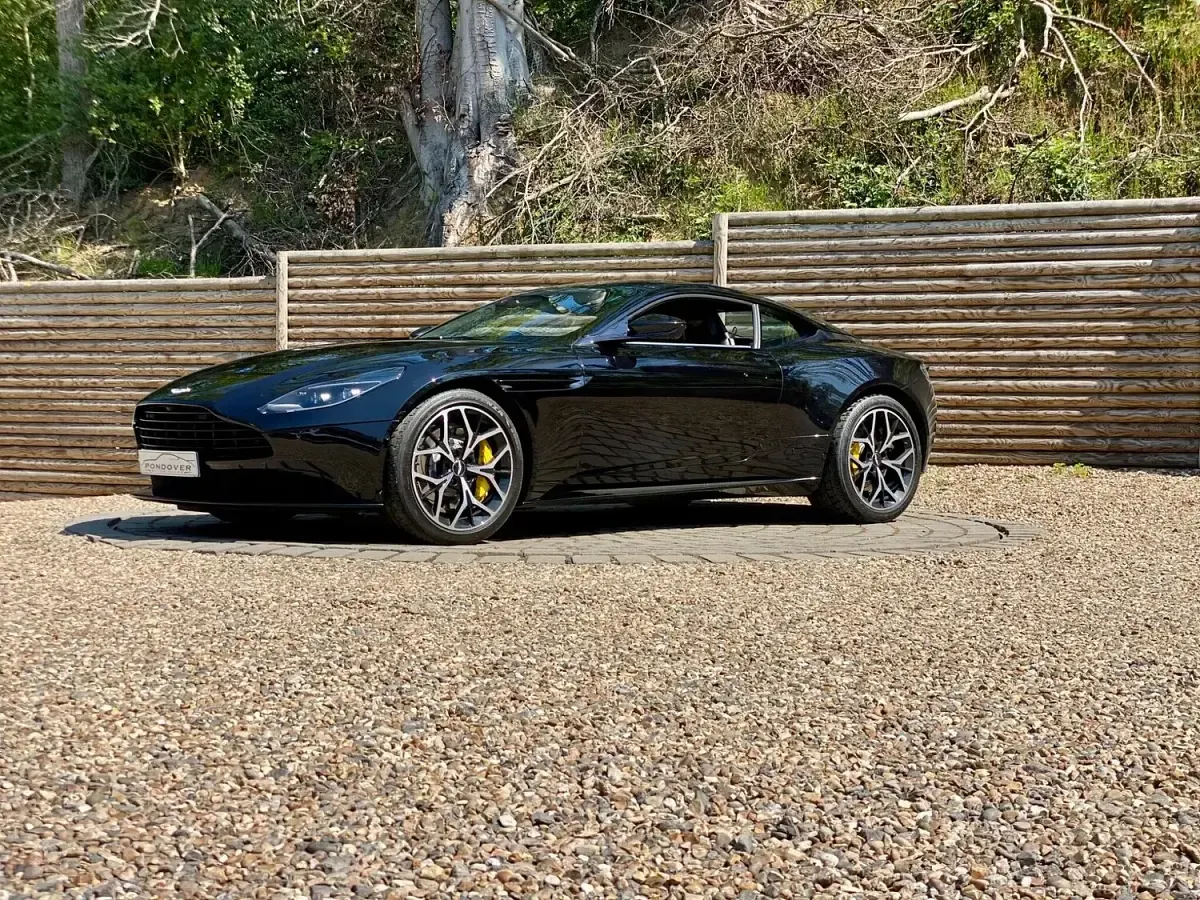 Used Aston Martin DB11 2018 Black Coupe