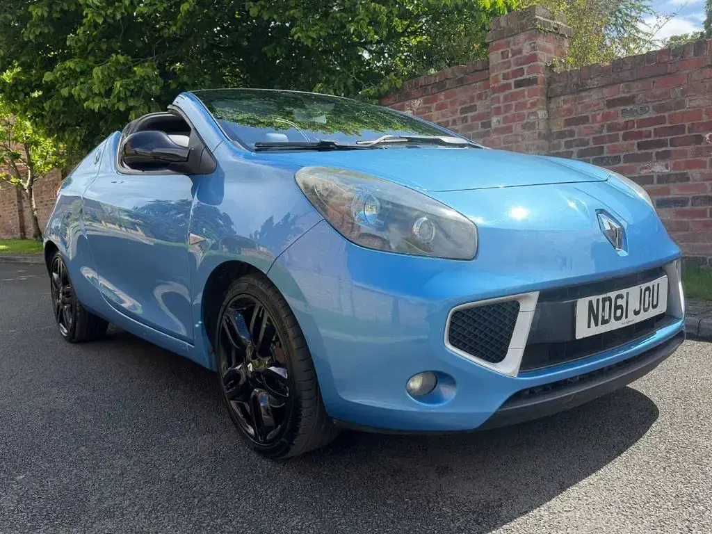 Used Renault Wind GT-Line 133 HP (97 kW) 2011 Blue Cabriolet