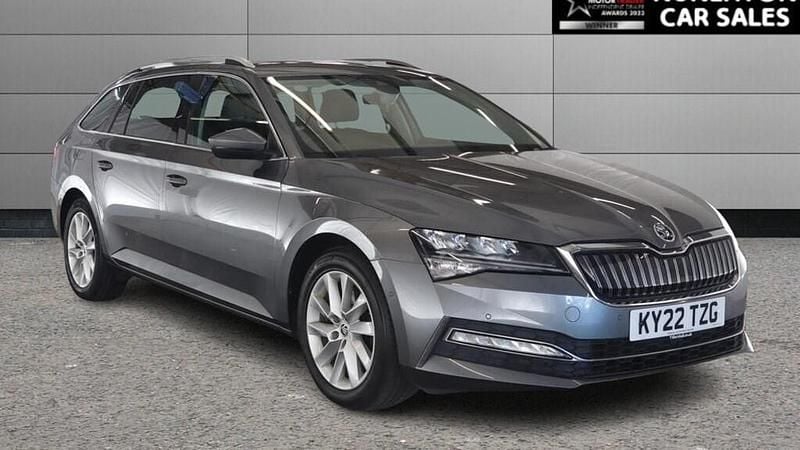 Used Skoda Superb SE Technology 218 HP (160 kW) 2022 Grey Estate