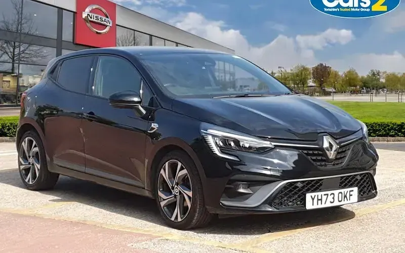 Used Renault Clio RS Line 90 HP (66 kW) 2023 Hatchback