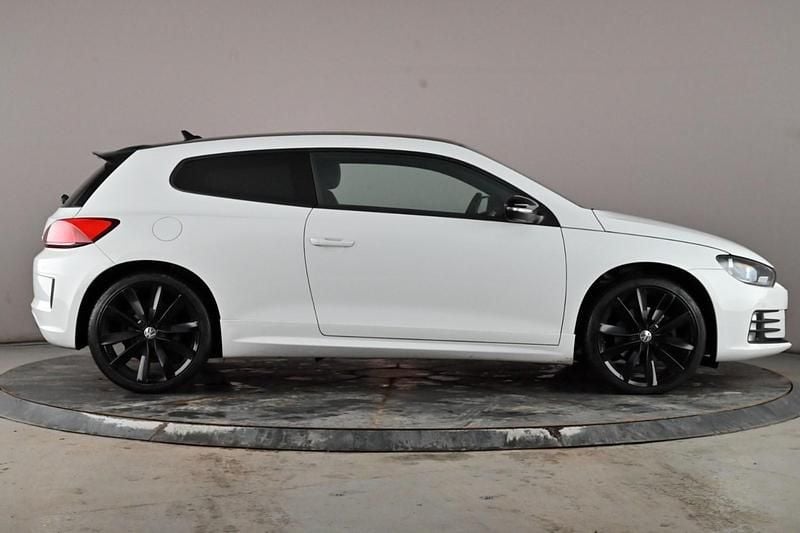 Used VW Scirocco Black Edition 184 HP (135 kW) 2016 White Coupe