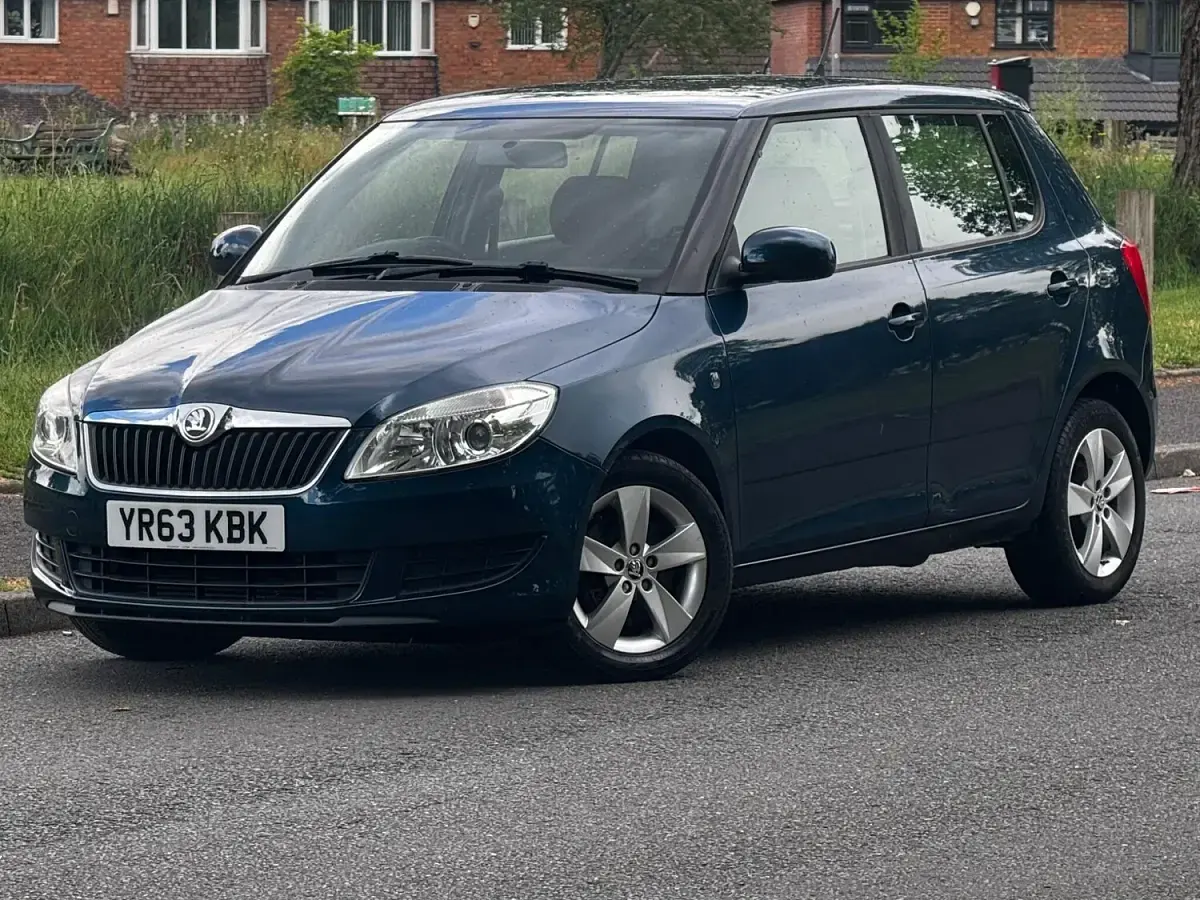 Used Skoda Fabia SE 2013 Blue Hatchback