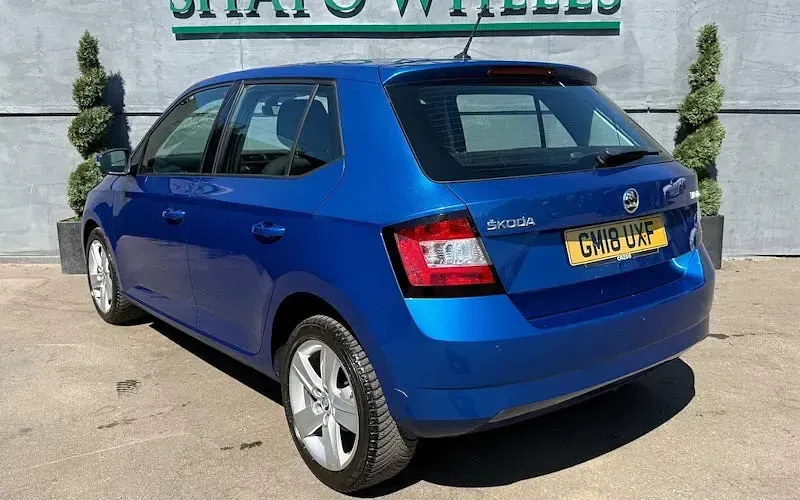 Used Skoda Fabia SE L 95 HP (69 kW) 2018 Blue Hatchback