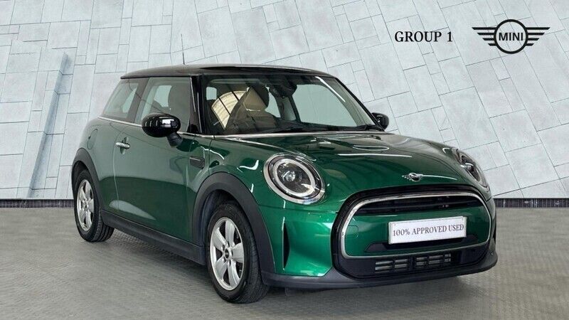 Green Used 2021 Mini Cooper Classic Hatchback | £14,990 (Fair price) - Image 1/4