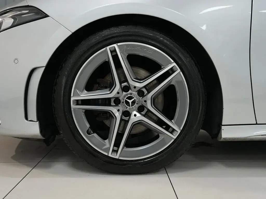 Used Mercedes A200 Executive 163 HP (119 kW) 2020 Silver Hatchback