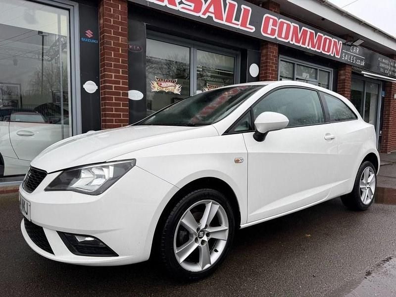Used Seat Ibiza Sport 85 HP (62 kW) 2014 White Coupe