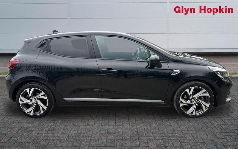 Used Renault Clio V RS Line 140 HP (102 kW) 2022 Hatchback