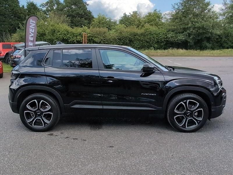 Black Used 2023 Jeep Avenger EV SUV | £19,495 (Fair price) - Image 1/4