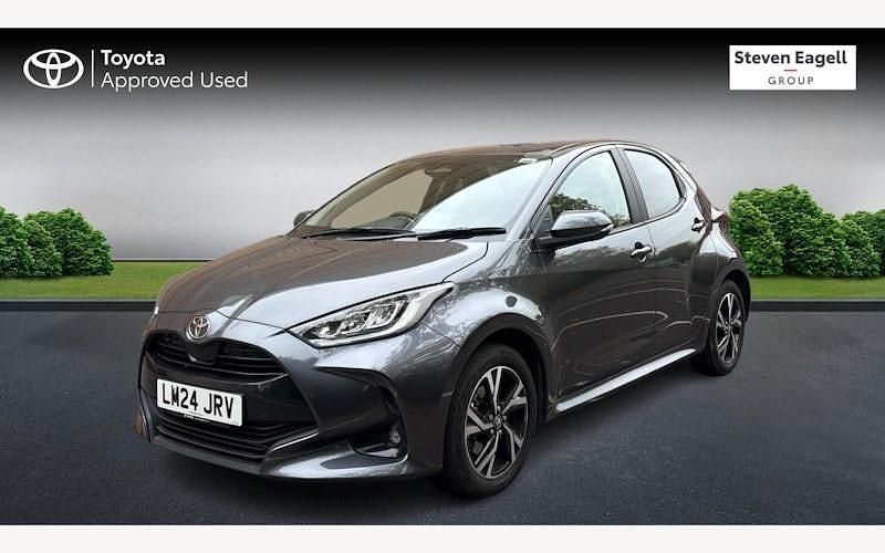 Used Toyota Yaris Hybrid Design 116 HP (85 kW) 2025 Hatchback