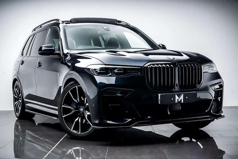 Black Used 2021 BMW X7 M Sport SUV | £46,495 (Good price) - Image 1/4