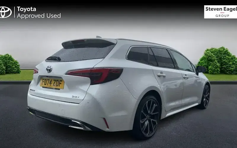 Used Toyota Corolla 196 HP (144 kW) 2025 Estate