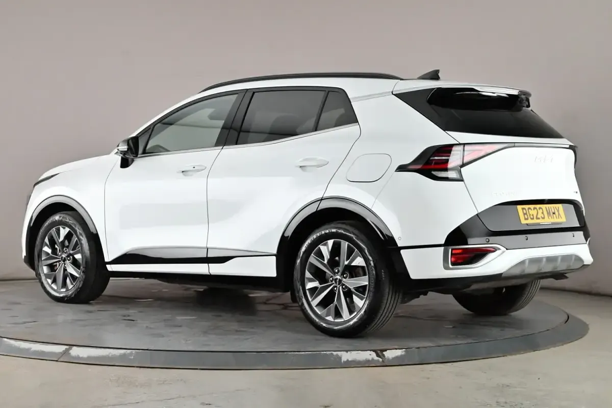 Used Kia Sportage GT-Line S 226 HP (166 kW) 2023 White SUV