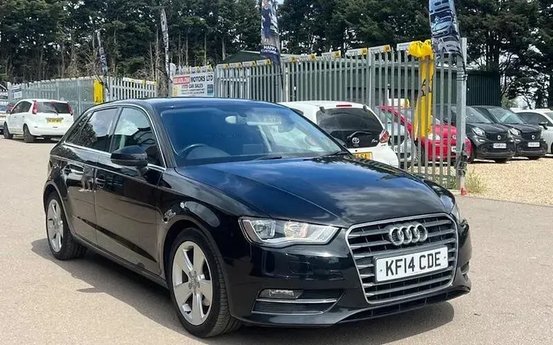 Used Audi A3 Sportback Sport 110 HP (80 kW) 2015 Hatchback