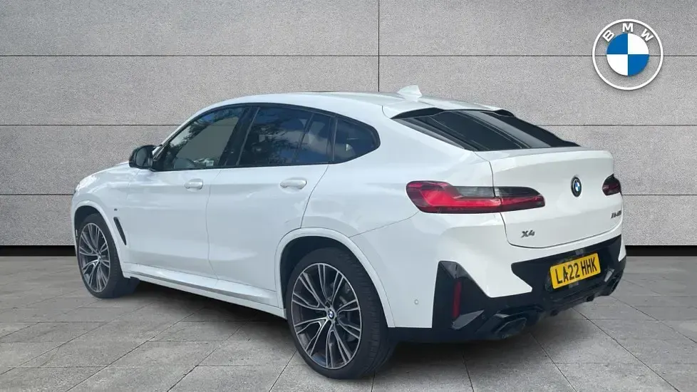 Used BMW X4 M Sport 355 HP (261 kW) 2022 White SUV