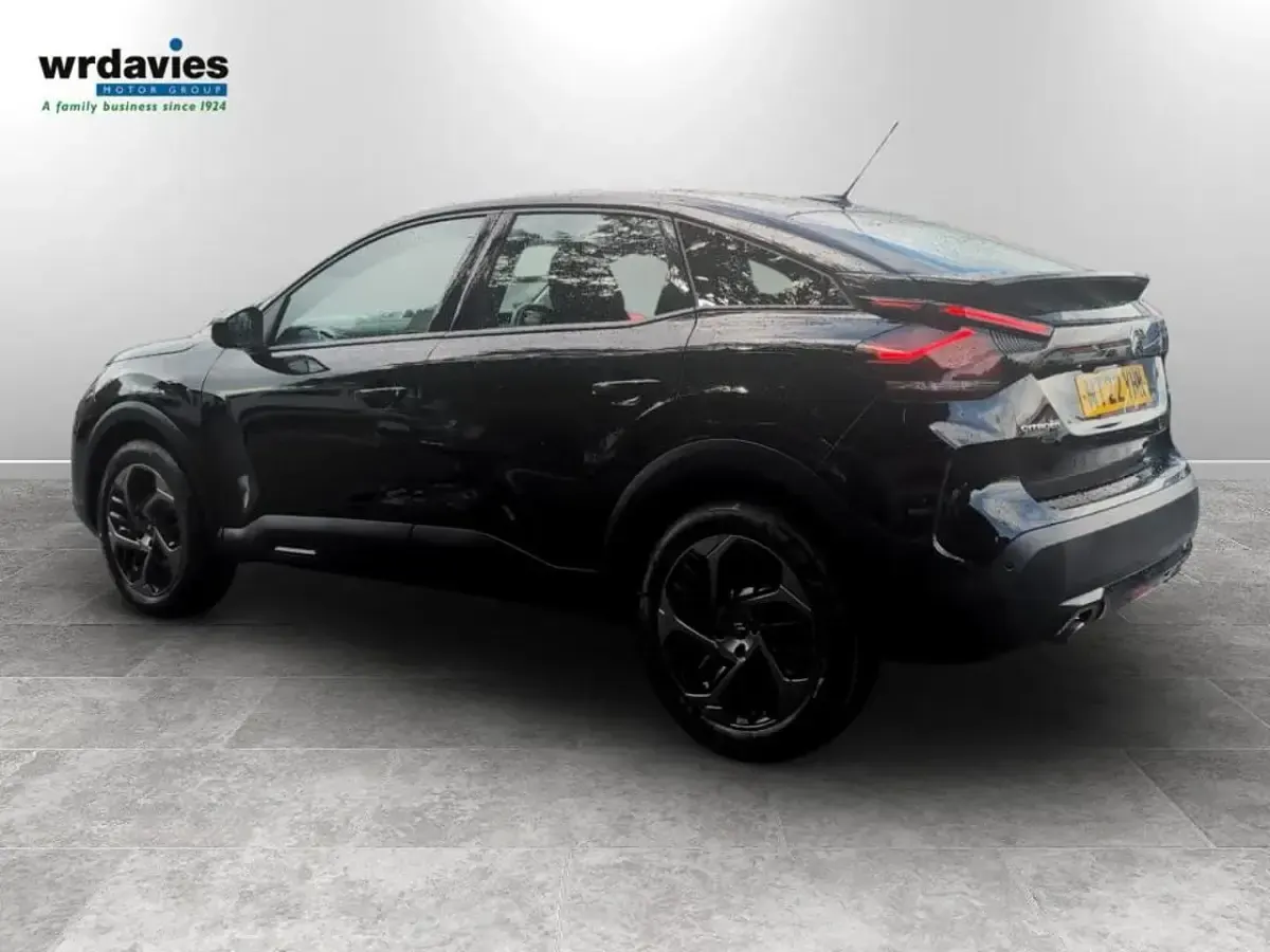 Used Citroën C4 PureTech 127 HP (93 kW) 2022 Black Hatchback