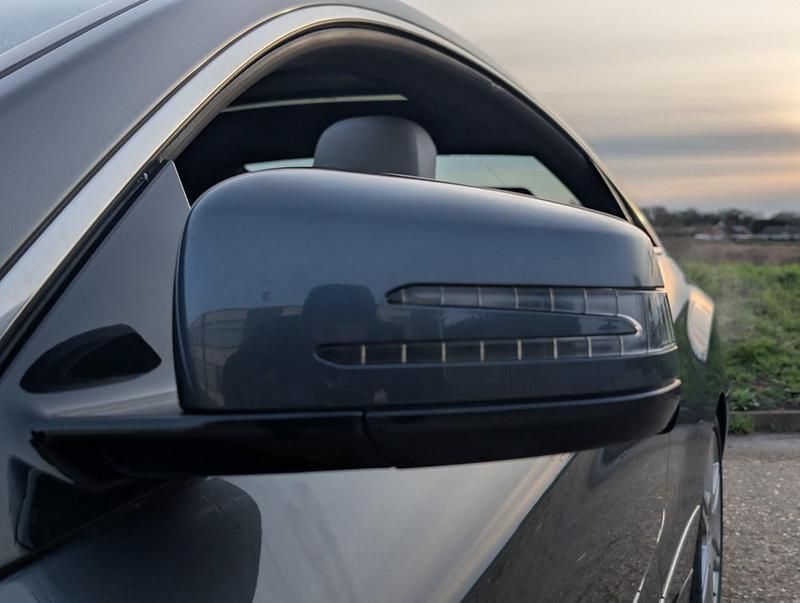 Used Mercedes E500 2010 Grey Coupe