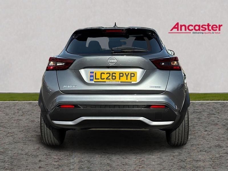 New Nissan Juke Tekna+ 143 HP (105 kW) 2026 Gun metallic with solid black SUV