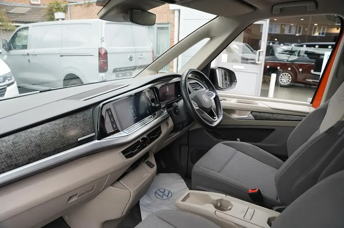Used VW Multivan Energetic 218 HP (160 kW) 2022 Silver MPV